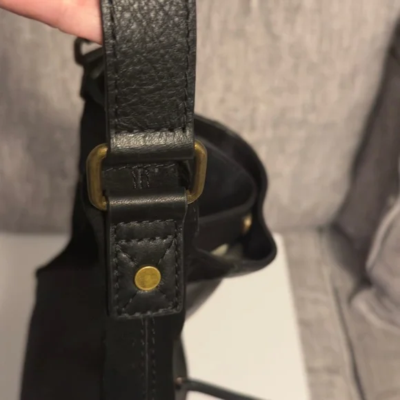 American Company Elegant Black Large Leather Suede Hobo Bag - Picture 6 of 11